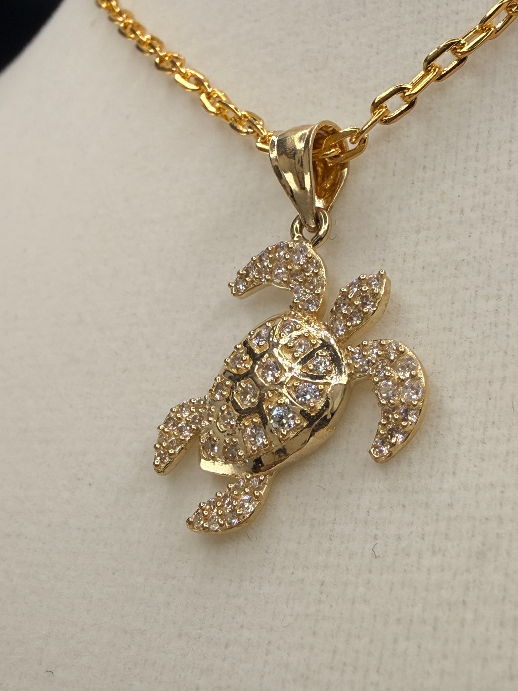 14K Gold CZ Diamond Turtle Pendant