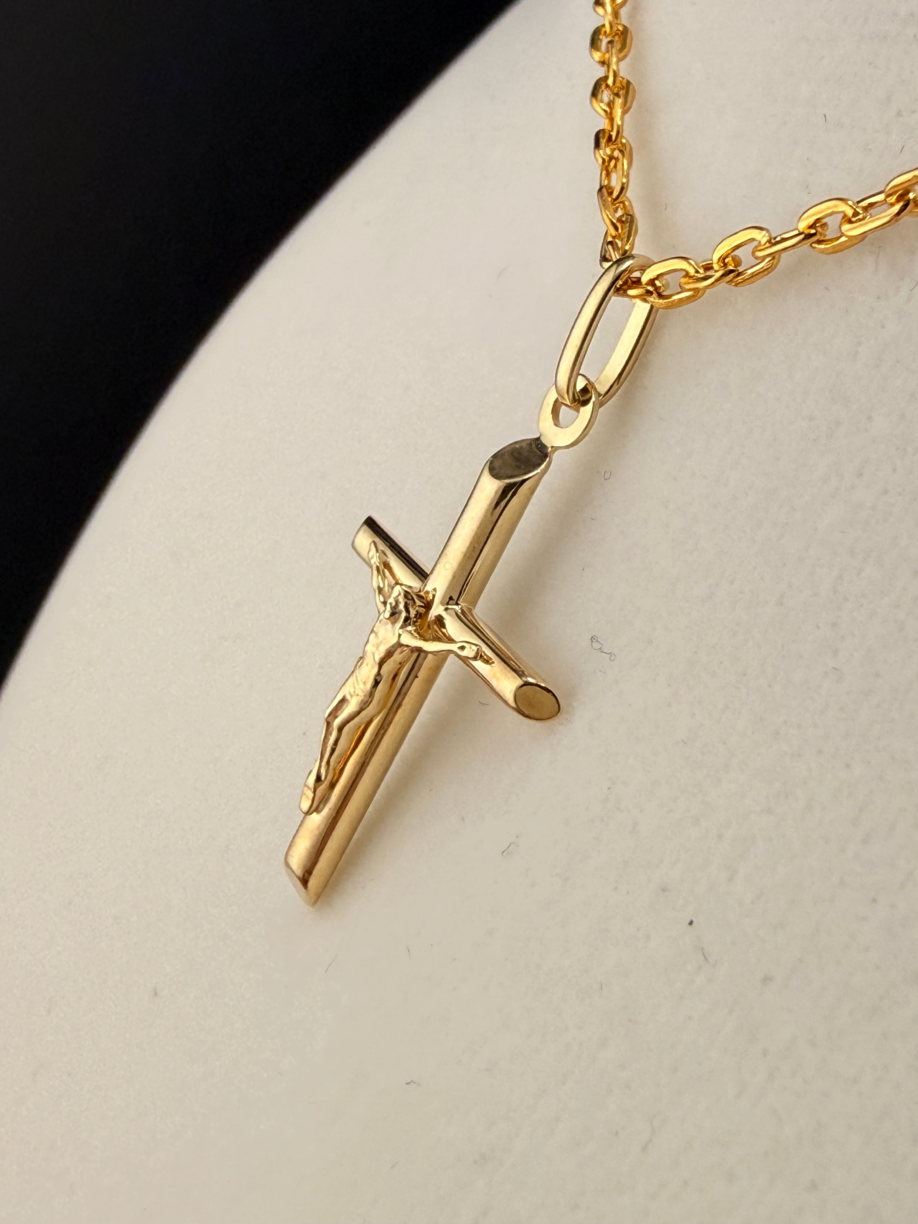 10K Solid Gold Jesus on Cross Pendant