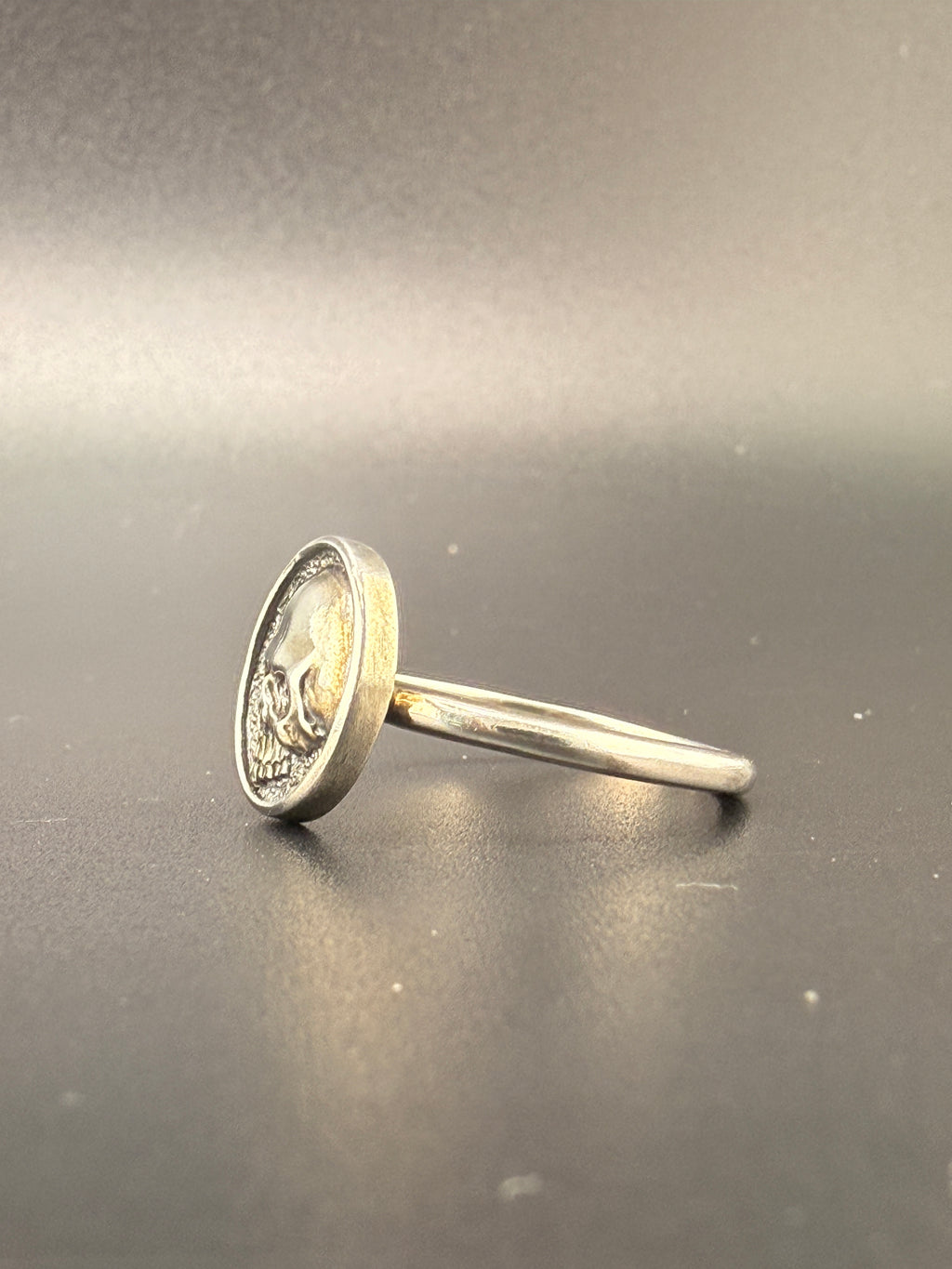 925 Sterling Silver Round Skull Ring