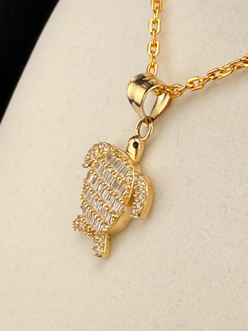 14K Gold CZ Diamond Turtle Pendant