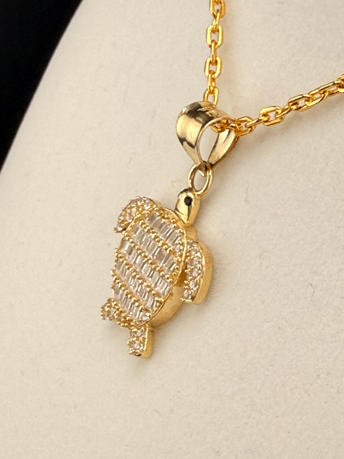 14K Gold CZ Diamond Turtle Pendant