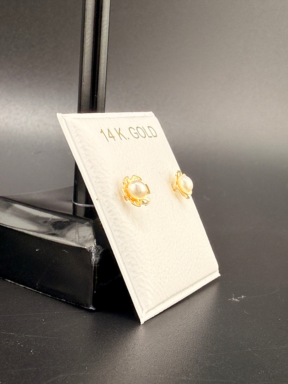 14K Gold Pearl Flower Earrings – Elegant Freshwater Pearl Floral Stud Earrings | Jewelry Connect
